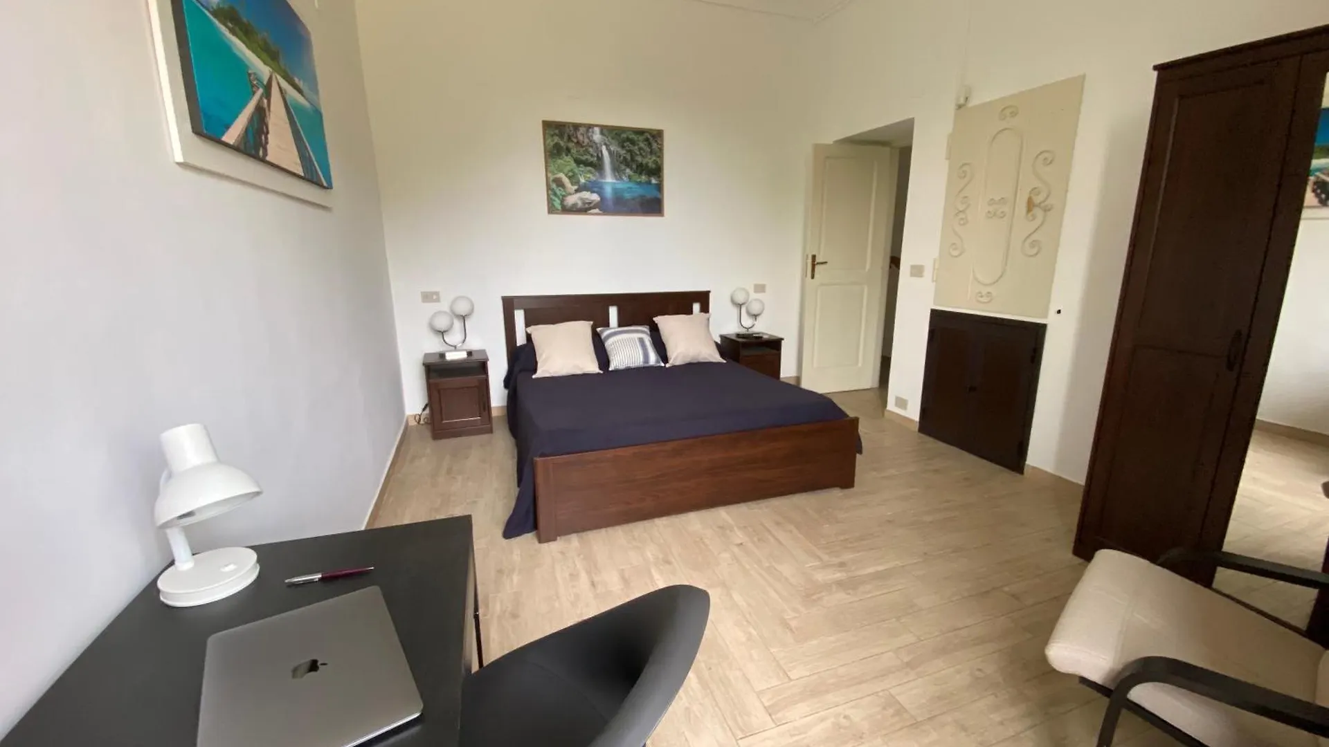 Quirin'S Apartments Taormina