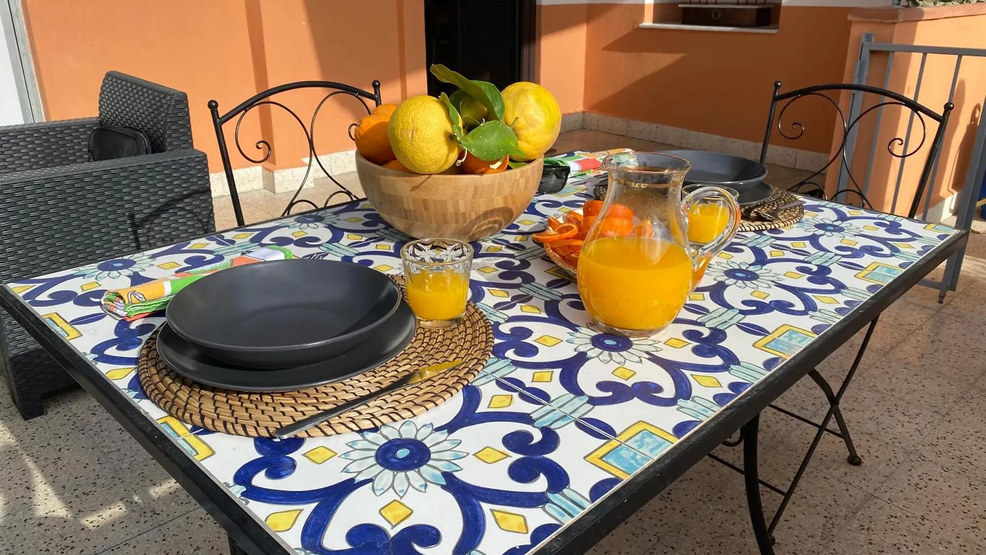 Quirin'S Apartments Taormina Italy