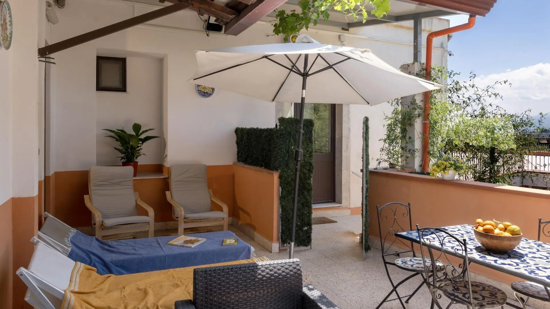 Quirin'S Apartments Taormina