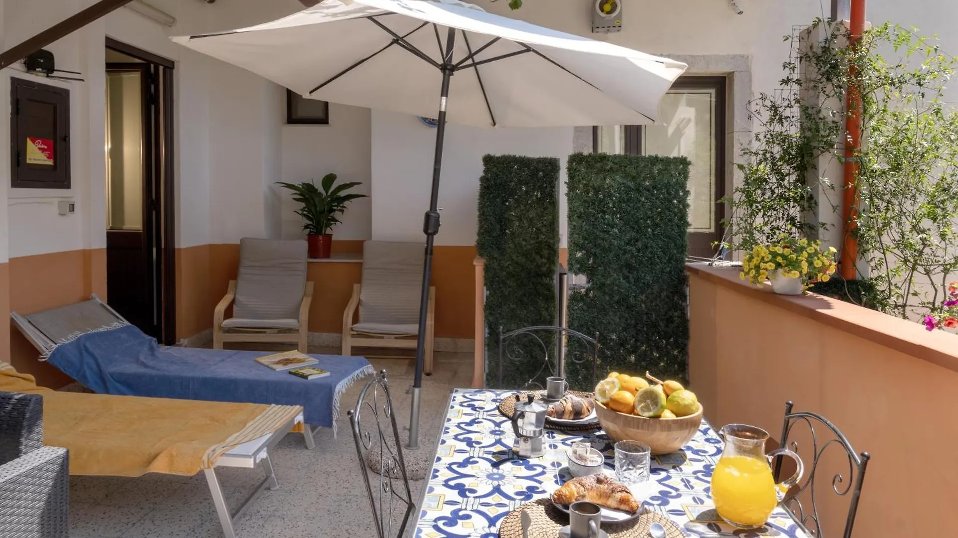 Quirin'S Apartments Taormina