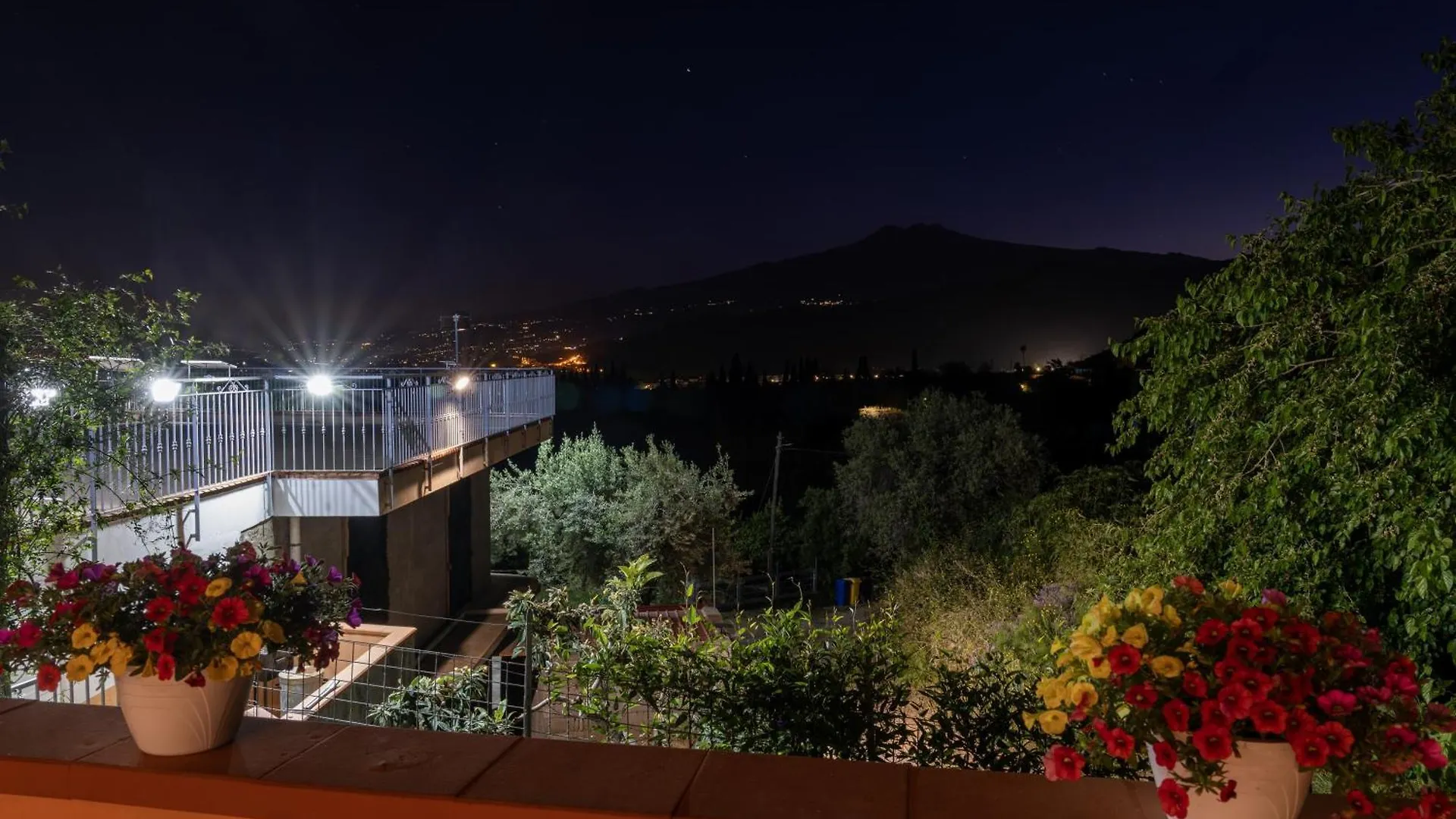 Quirin'S Apartments Taormina